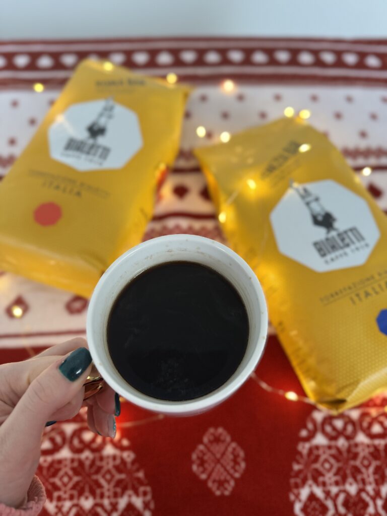 Kawa świąteczna i kawy Bialetti