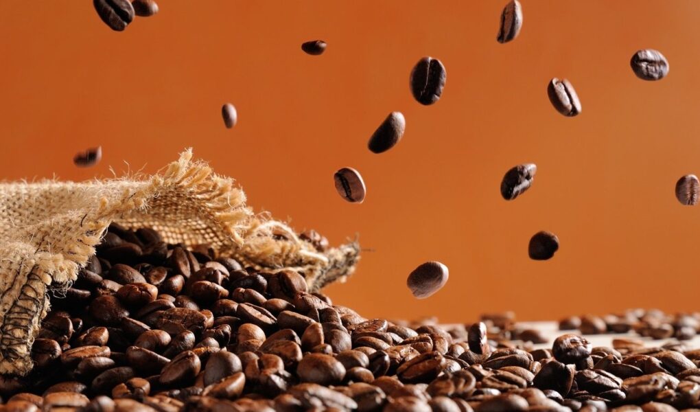 Czy kawa może być za świeża?