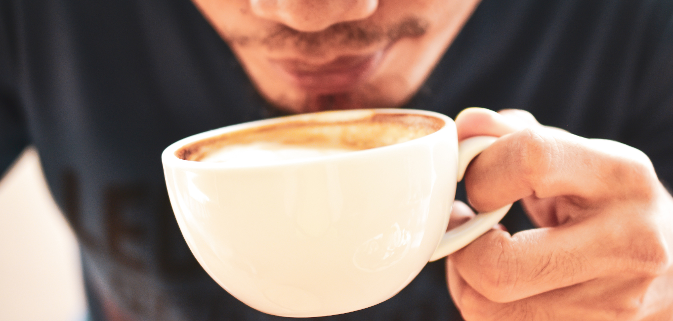 Dlaczego kawa smakuje gorzko i jak to zmienić?